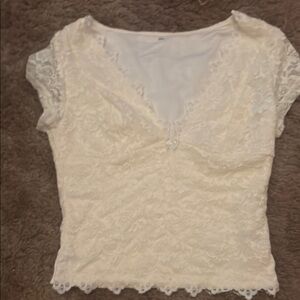 SHEIN Cream Lace Fitted Blouse with Cap Sleeves